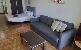 Tropic Apartments En Castle Harbour